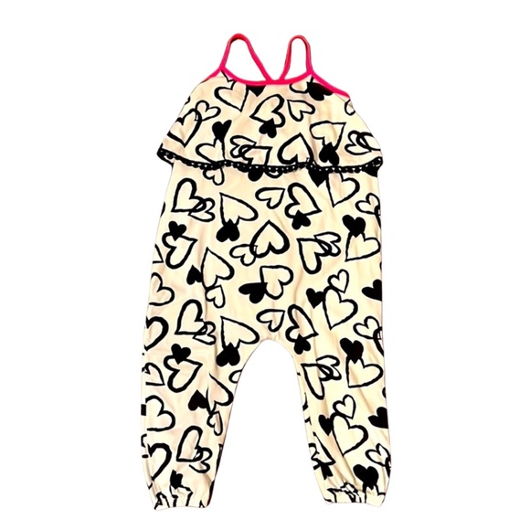 Pixie lane girls white romper sz 4/5 hearts + pink piping excellent condition - Picture 1 of 6